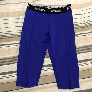 IVY PARK Crop Capris